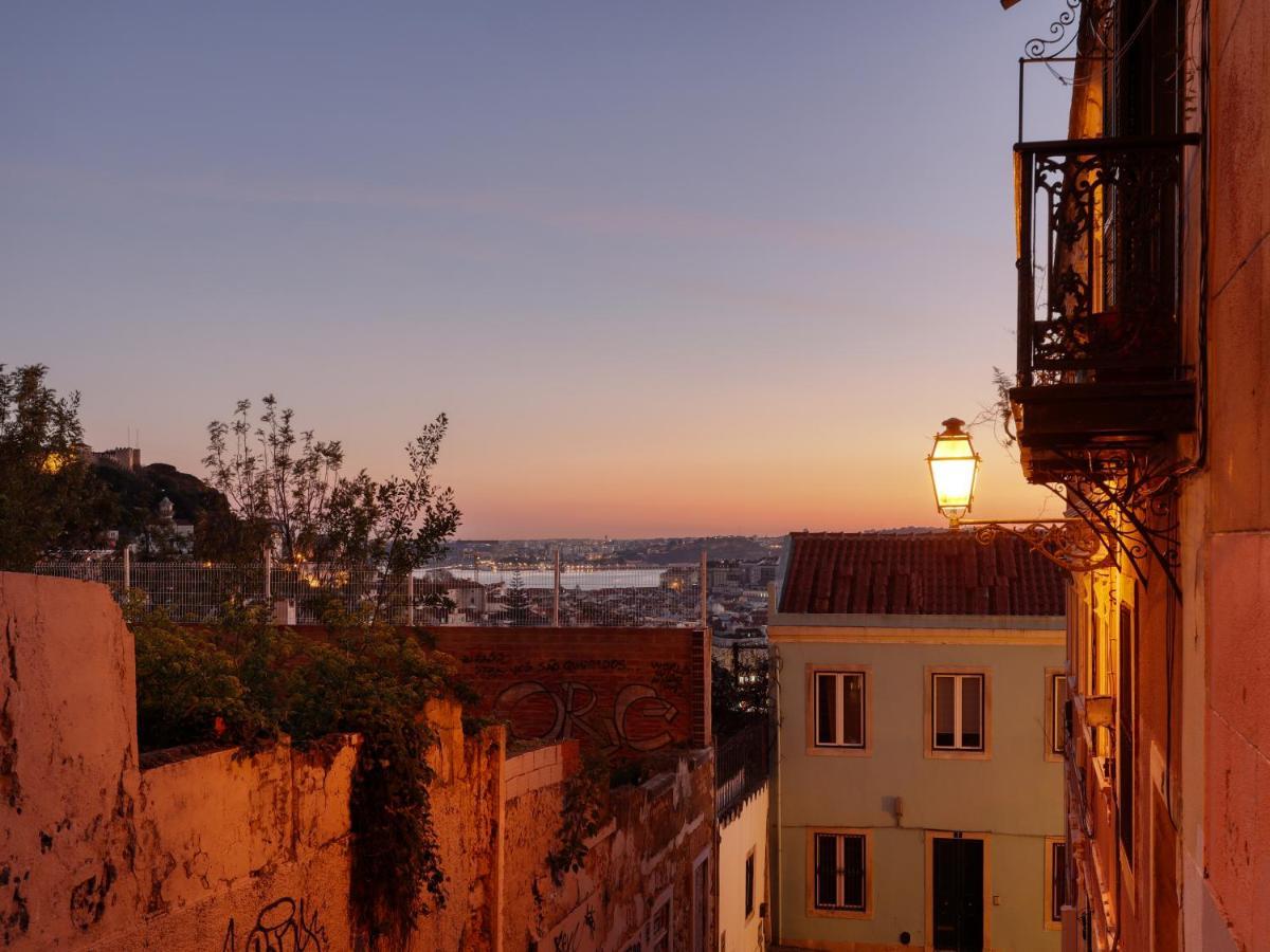 Lisbon Typical House Apartment Exterior photo